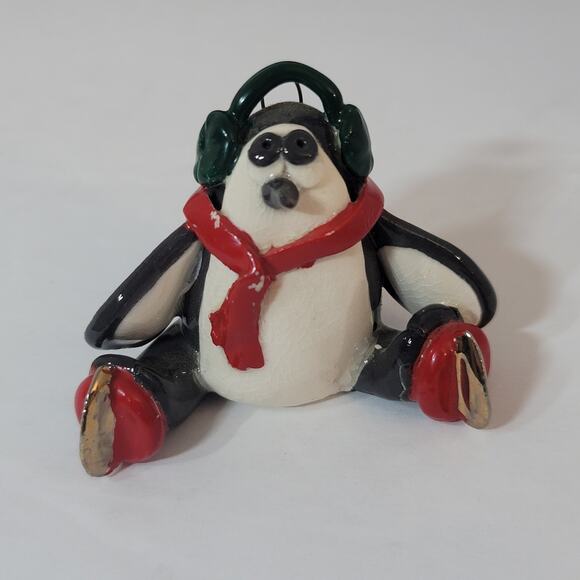 VTG Penguin Lot Ornaments Figurines Earrings Christmas Variety Y2K Hallmark GUC - Picture 14 of 16